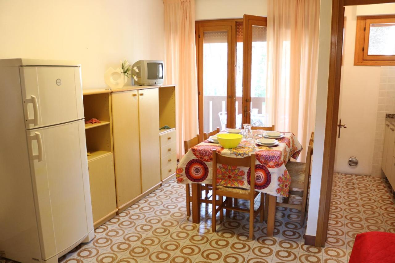Condominio Clizia Bibione Exterior foto